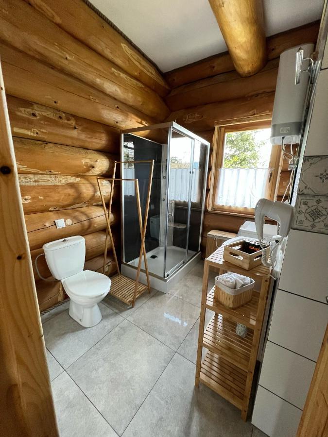 Jedlina - Naturalny Dom Z Bali Jodlowych Cisna Exterior photo